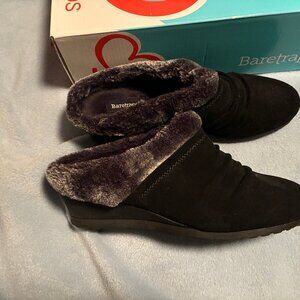 BareTraps Becker Black Suede Faux Fur Mules Women's Size 9M